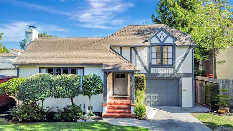 Photo of 247 Delmar Way SAN MATEO, CA 94403
