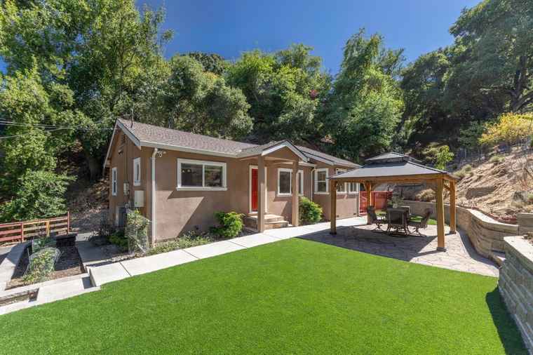 Photo of 22304 Regnart Rd CUPERTINO, CA 95014
