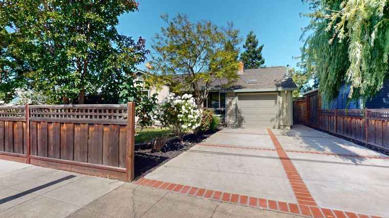 Photo of 1039 10th Ave REDWOOD CITY, CA 94063