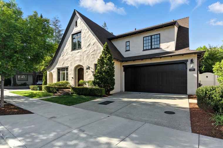 Photo of 16897 Mitchell Ave LOS GATOS, CA 95032
