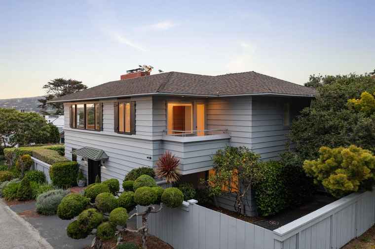 Photo of 2416 Bay View Ave CARMEL, CA 93923