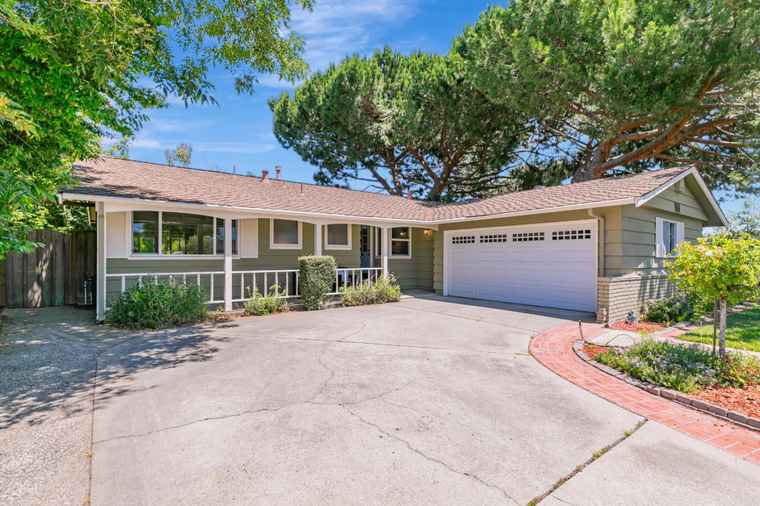 Photo of 3739 Swallow Way Santa Clara, CA 95051
