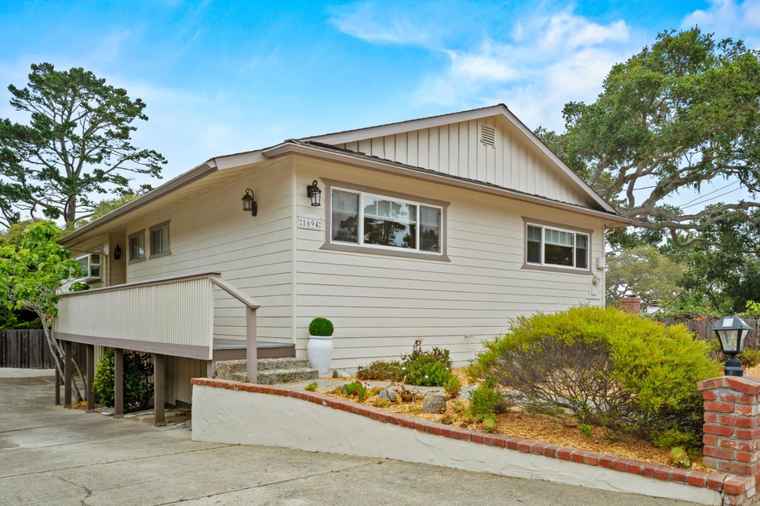 Photo of 1694 Prescott Ave MONTEREY, CA 93940