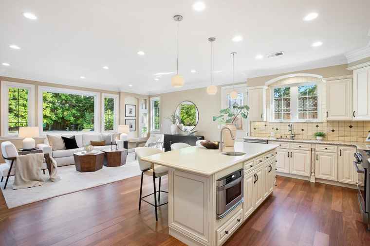 Photo of 265 Wilton Ave Palo Alto, CA 94306