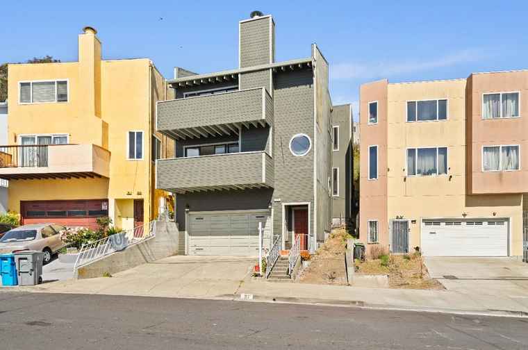 Photo of 97 Santa Barbara Ave DALY CITY, CA 94014