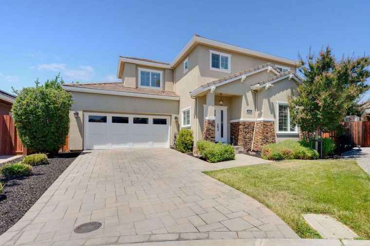 Photo of 107 Jasmine Ct Campbell, CA 95008