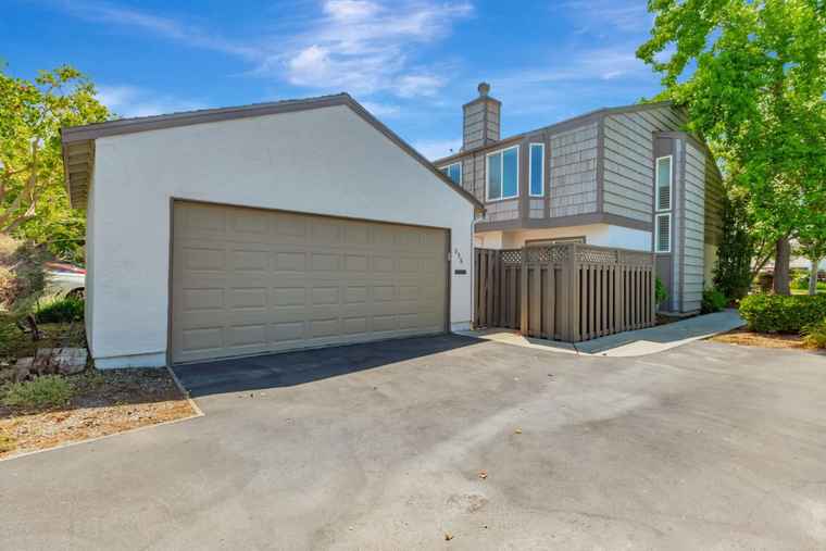 Photo of 856 Erickson Ln FOSTER CITY, CA 94404