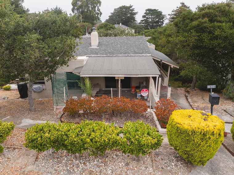 Photo of 1034 Hellam St MONTEREY, CA 93940