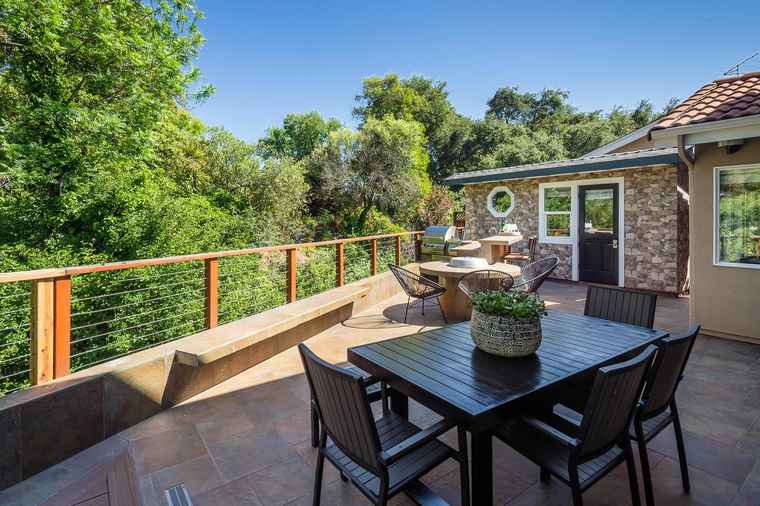 Photo of 707 Matadero Ave PALO ALTO, CA 94306