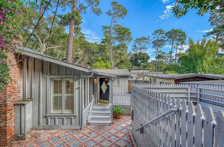 Photo of 0 Junipero 2 South East of 10th Ave CARMEL, CA 93923