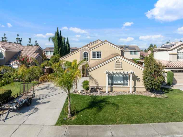 Photo of 16935 Pine Way MORGAN HILL, CA 95037