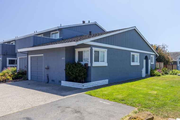 Photo of 1026 Suzanne Ct HALF MOON BAY, CA 94019