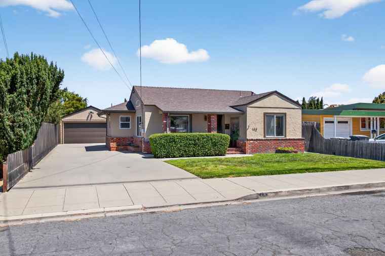 Photo of 143 Katherine Ave SALINAS, CA 93901