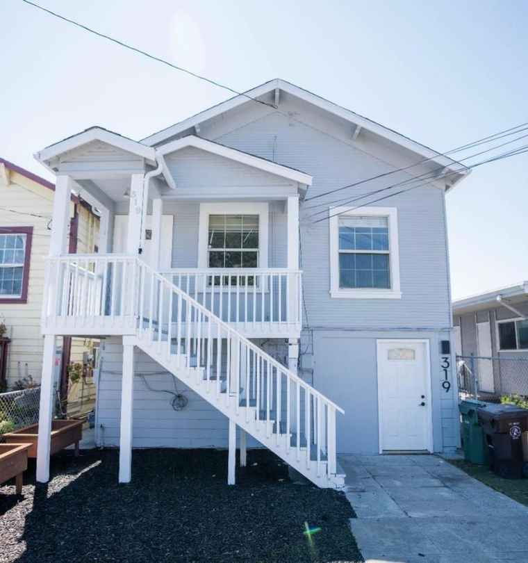 Photo of 319 S 37th St RICHMOND, CA 94804