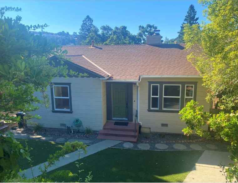 Photo of 212 Manor Dr SAN CARLOS, CA 94070