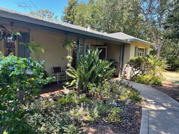Photo of 399 Hawthorne Ave LOS ALTOS, CA 94022