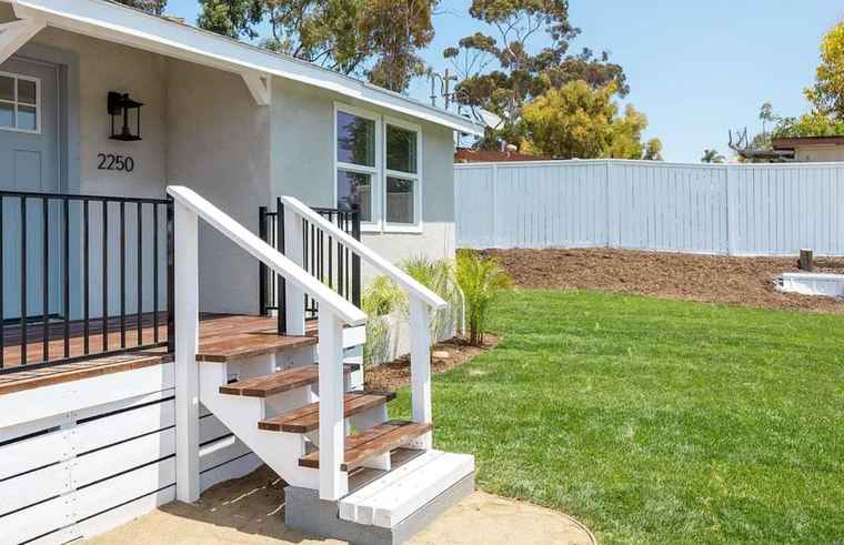 Photo of 2250 Oceanside Blvd OCEANSIDE, CA 92054