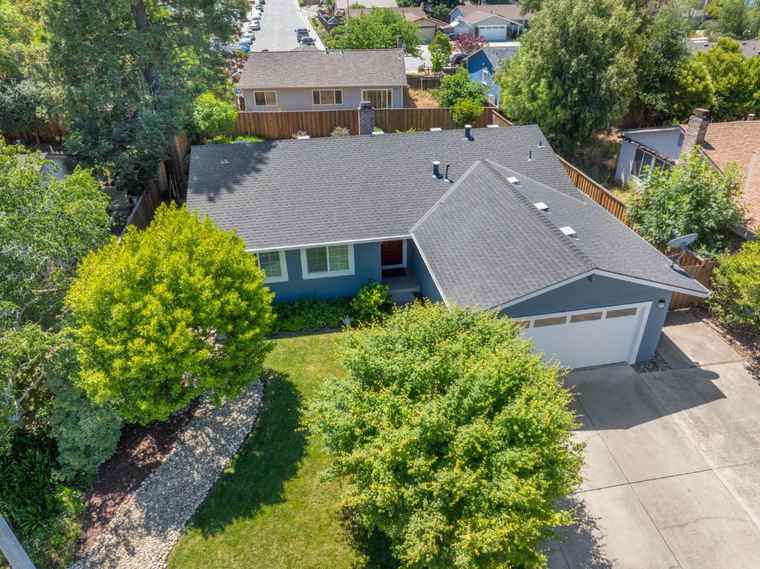 Photo of 1660 Bluebonnet Way MORGAN HILL, CA 95037