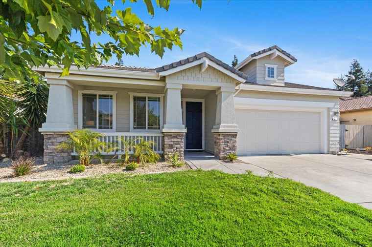 Photo of 457 Monte Oro St MANTECA, CA 95337