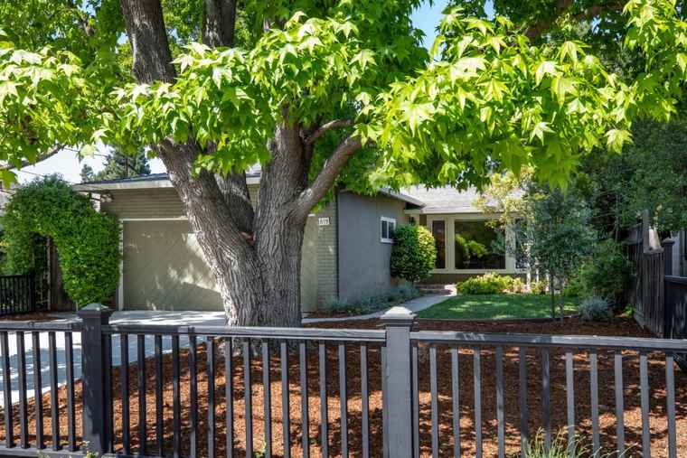 Photo of 819 Laurel Ave MENLO PARK, CA 94025