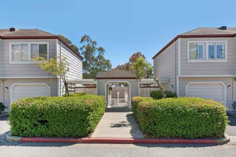 Photo of 425 Mountain View Dr #9 DALY CITY, CA 94014