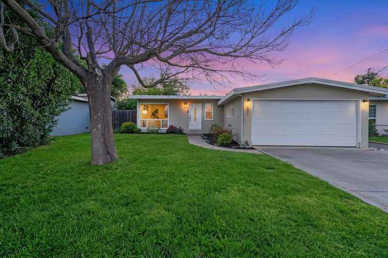 Photo of 605 Weston Dr CAMPBELL, CA 95008