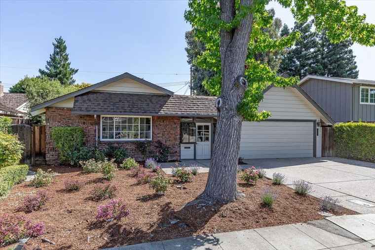 Photo of 3325 Saint Michael Dr PALO ALTO, CA 94306