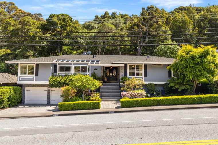 Photo of 3155 Brittan Ave SAN CARLOS, CA 94070