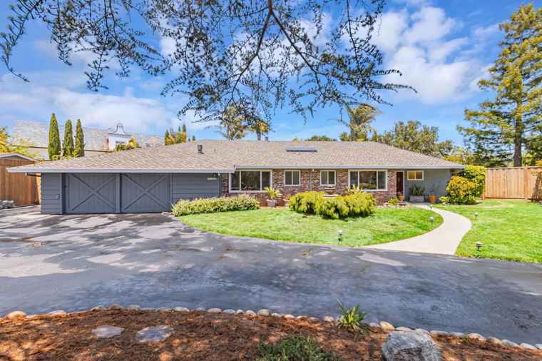 Photo of 3780 Ralston Ave HILLSBOROUGH, CA 94010