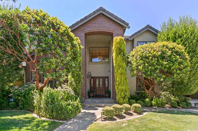 Photo of 17475 Serene Dr MORGAN HILL, CA 95037
