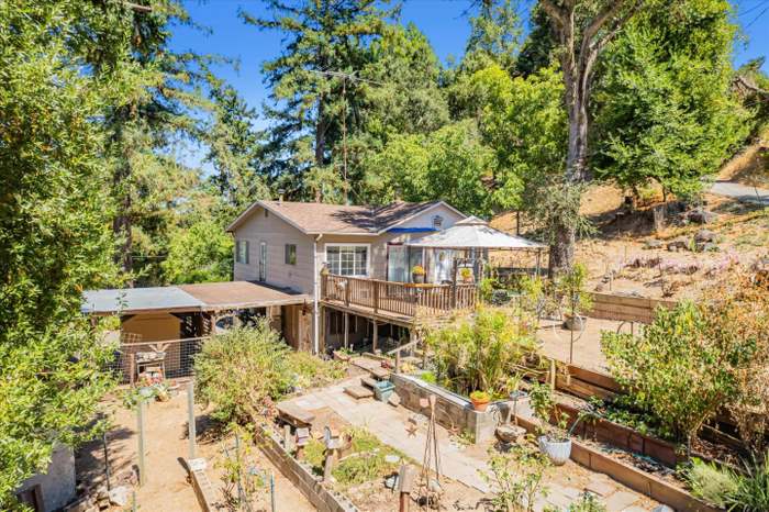 18546 Vina Dr, LOS GATOS, CA 95033 | Redfin 18546 Vina Dr, LOS GATOS, CA 95033 | Redfin
