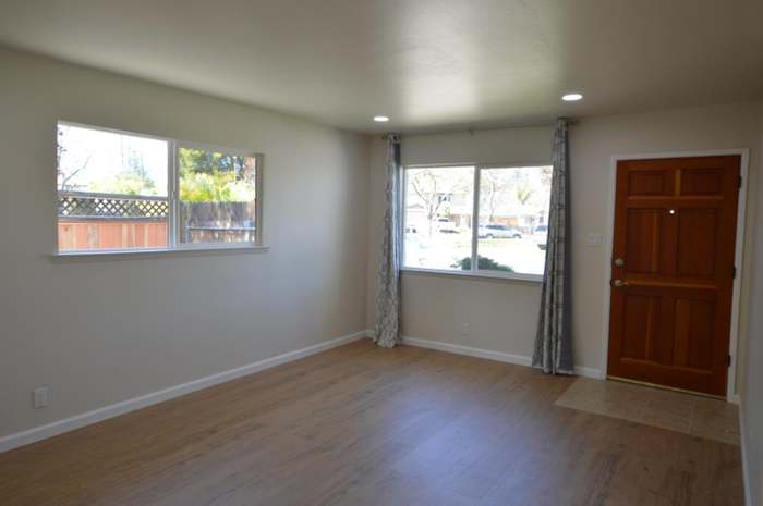 Apartments For Rent in San Marcos, CA with Washer & Dryer - 193
