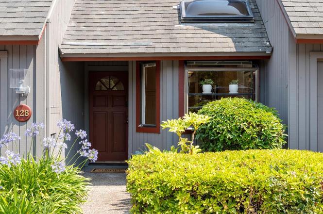 128 Amherst Ave Menlo Park Ca 94025 Mls Ml81801786 Redfin - Menlo Park Extra Space Storage 128 Amherst Ave Menlo Park Ca 94025 Mls Ml81801786 Redfin - Menlo Park Extra Space Storage