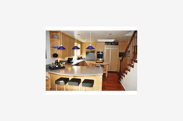 528 Palm Ave Los Altos Ca 94022 Mls Ml81109126 Redfin 528 Palm Ave Los Altos Ca 94022 Mls, Round Table Los Altos Ca