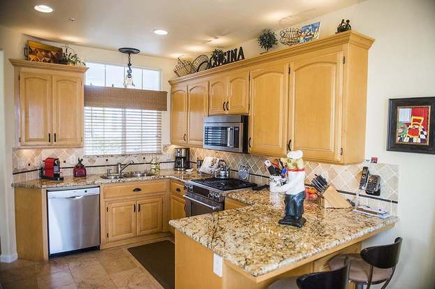 205 Montclair Ln Salinas Ca 93906 Mls Ml81630518 Redfin 205 Montclair Ln Salinas Ca 93906