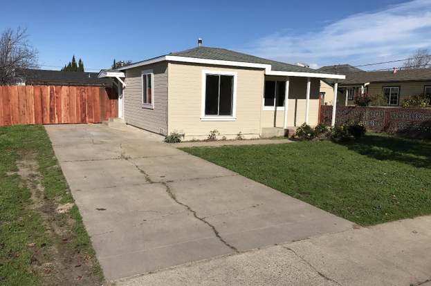 731 Towt St Salinas Ca 93905 2 Beds 1 Bath