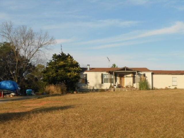 708 Ingram Rd, Barnesville, GA 30204