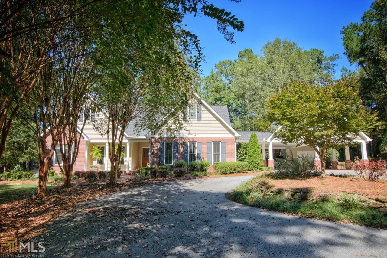 811 Oak Grove Rd Carrollton Ga 30117 Mls 8468536 Redfin