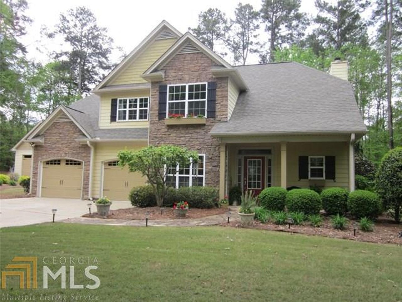 360 Crestwood Rd, Tyrone, GA 30290 MLS 7623719 Redfin