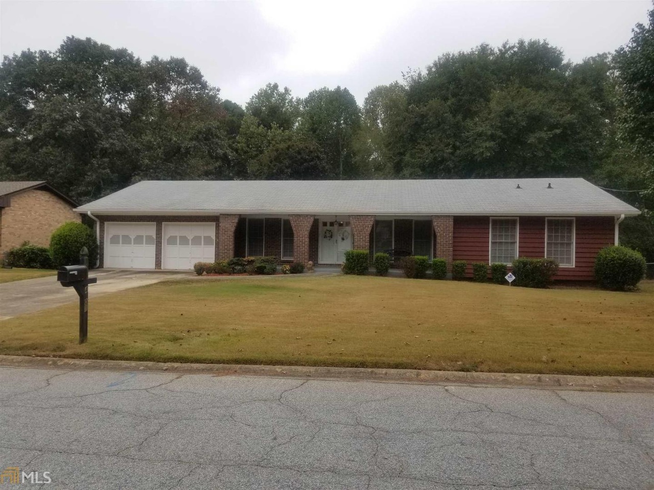 4401 Housworth Dr, Lithonia, GA 30038-4637