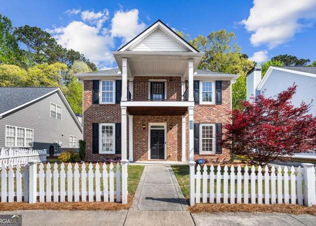 Property at 4606 Liberty Square Dr, Acworth, GA 30101, 4 beds, 2.5 baths