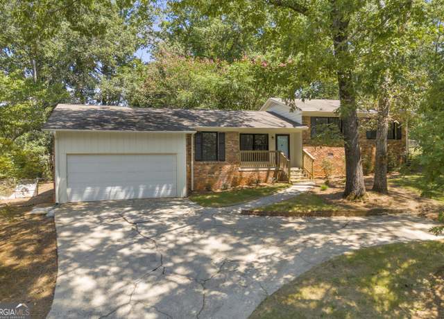 Property at 335 Caldwell Cir, Athens, GA 30605, 4 beds, 3 baths