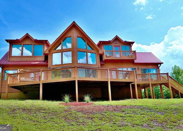 Property at 26 Clarice Ln, Sautee Nacoochee, GA 30571, 2 beds, 2.5 baths