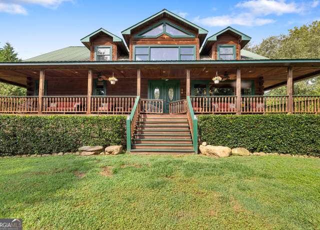 Property at 237 Laurel Creek Ln, Hayesville, NC 28904, 4 beds, 3.5 baths
