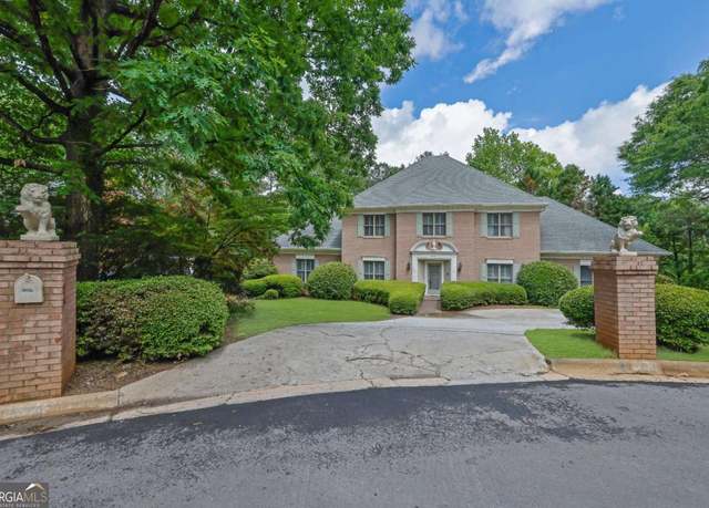 Property at 2795 Hawthorne Dr, Atlanta, GA 30345, 5 beds, 5 baths