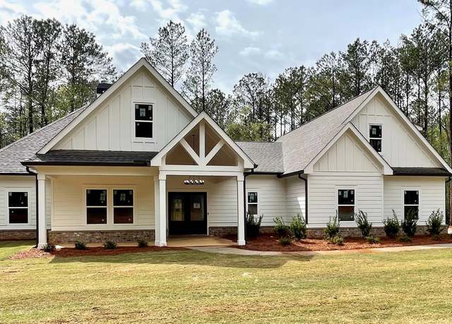 Property at 4601 Parkwood Rd, Social Circle, GA 30025, 4 beds, 2.5 baths