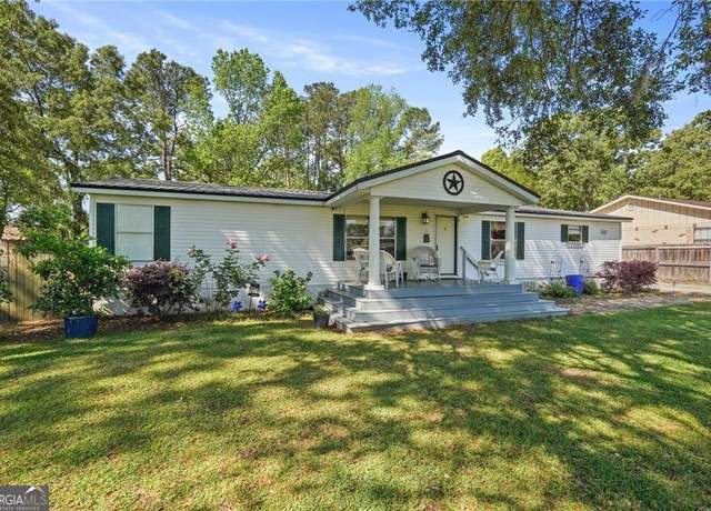 Property at 105 Wildsmith Dr, Brunswick, GA 31525, 3 beds, 2 baths