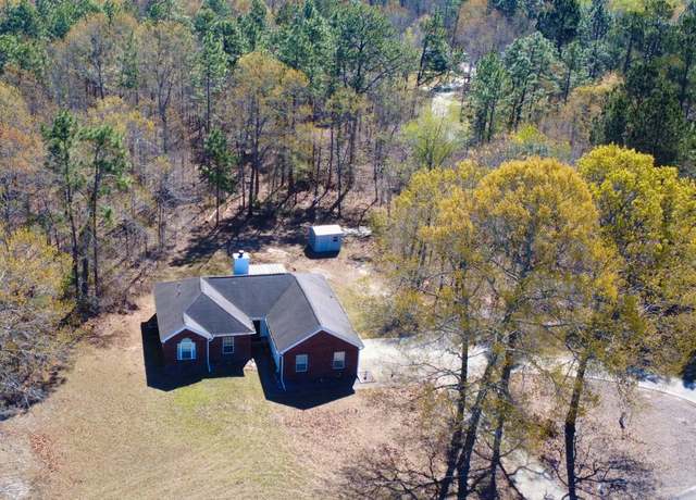 Property at 5555 Carlton Ln, Garfield, GA 30425, 3 beds, 2 baths