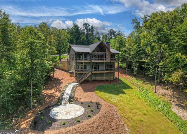 Property at 411 Amber Rdg, Blue Ridge, GA 30513, 3 beds, 3.5 baths