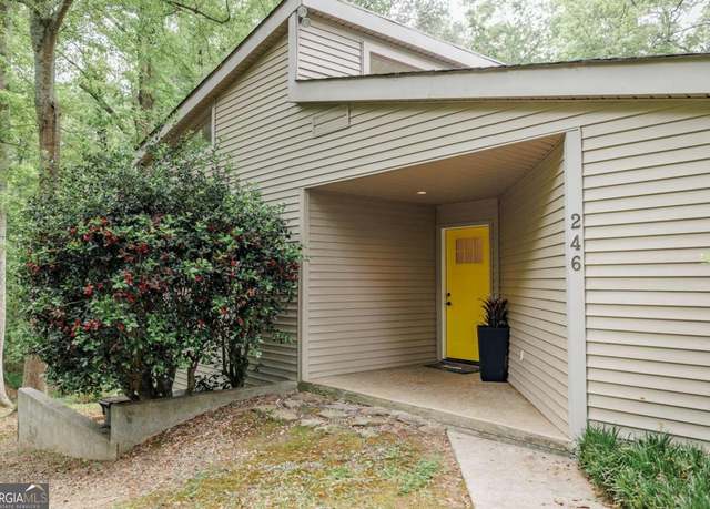 Property at 246 Baker St, Statham, GA 30666, 4 beds, 3.5 baths